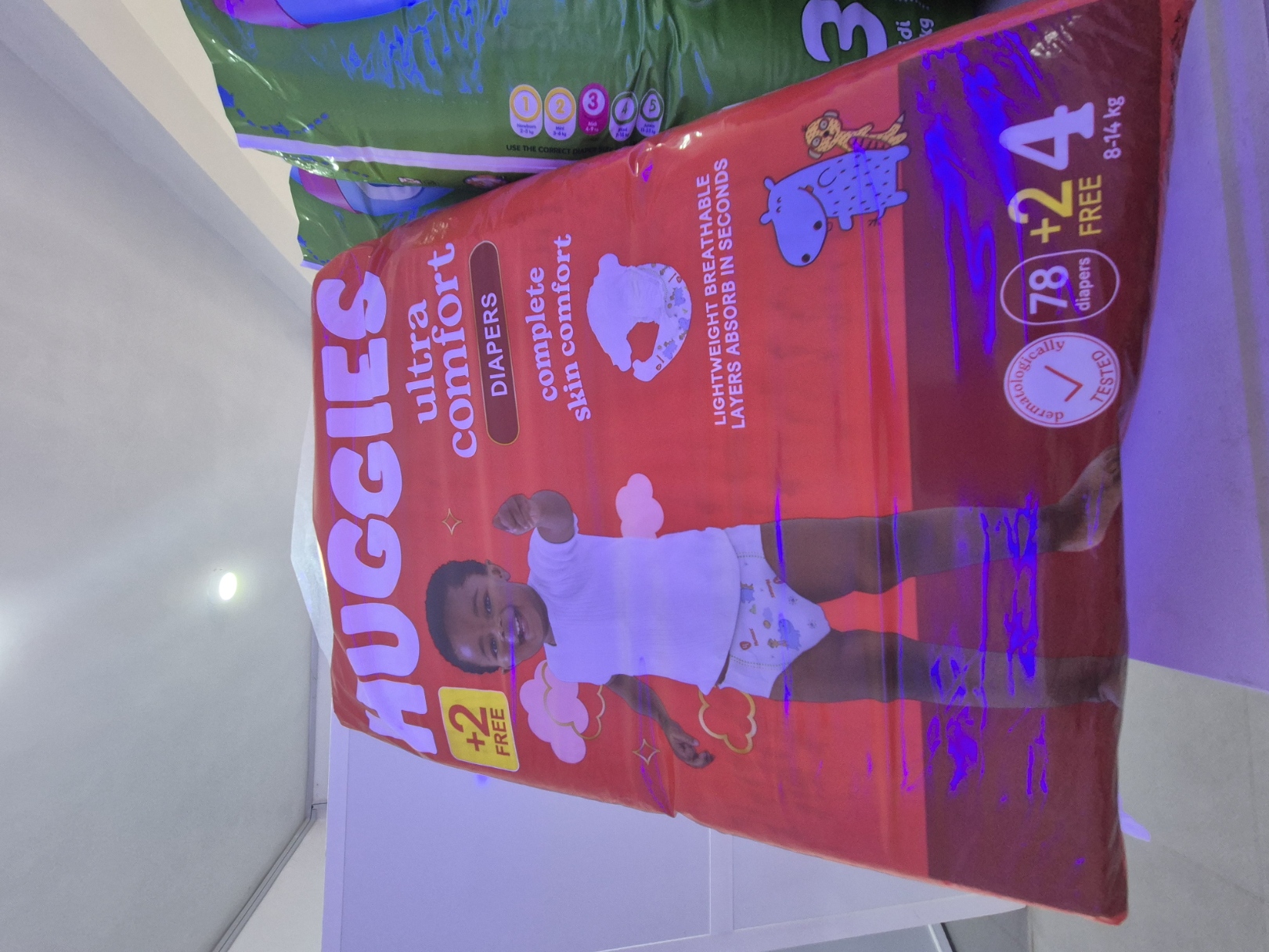 HUGGIES JUMBO MAXI